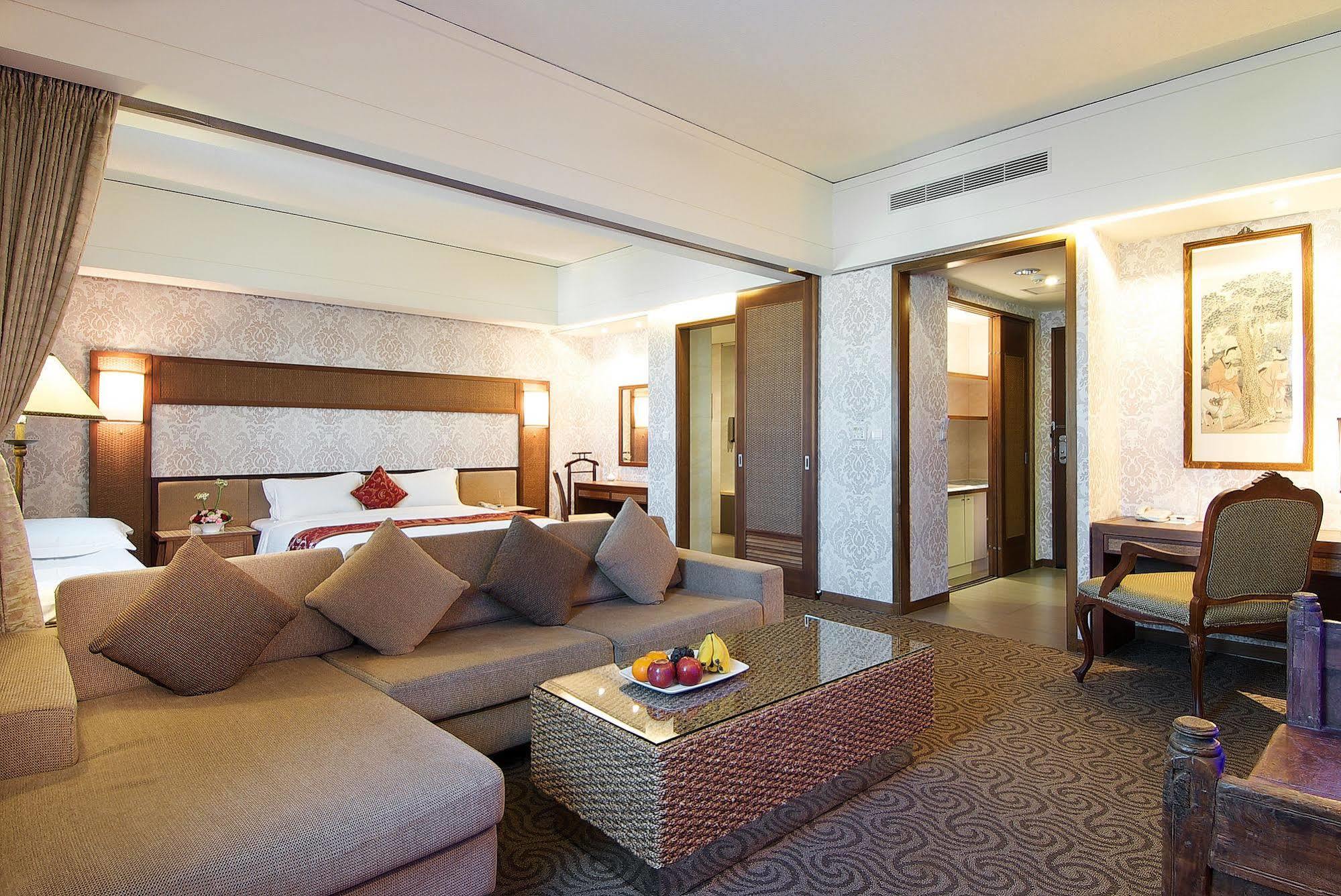 Jia Hsin Garden Hotel Tainan Zewnętrze zdjęcie