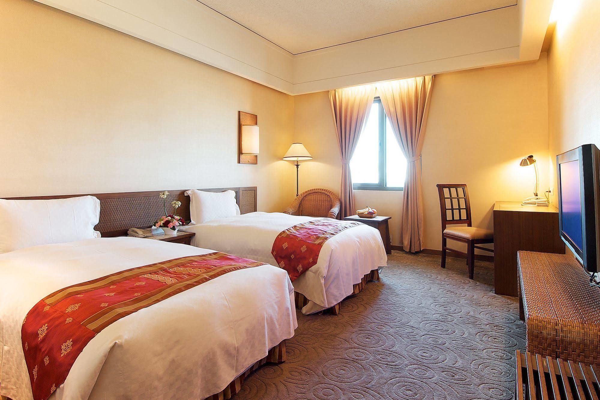 Jia Hsin Garden Hotel Tainan Zewnętrze zdjęcie