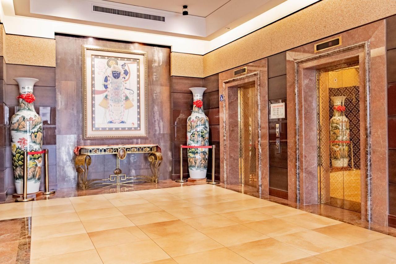 Jia Hsin Garden Hotel Tainan Zewnętrze zdjęcie